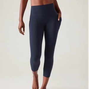 Athleta Salutation Stash Capri - Navy - Gently Worn